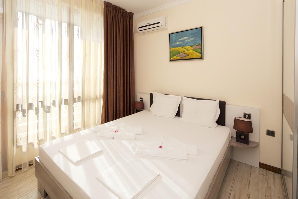 Mars Apartments In Tryavna Beach Complex スヴェティ・ヴラス 部屋 写真
