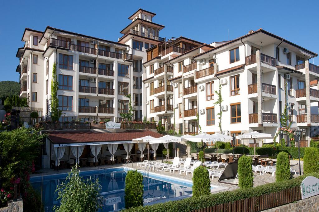 Mars Apartments In Tryavna Beach Complex スヴェティ・ヴラス エクステリア 写真