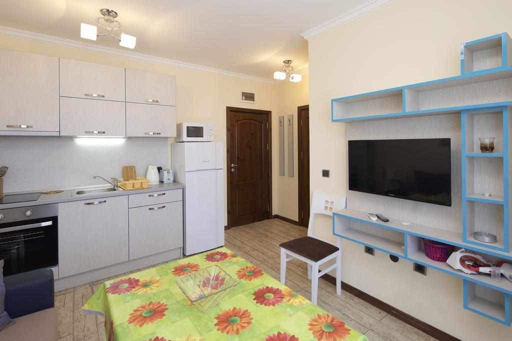 Mars Apartments In Tryavna Beach Complex スヴェティ・ヴラス エクステリア 写真