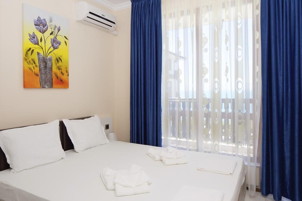 Mars Apartments In Tryavna Beach Complex スヴェティ・ヴラス エクステリア 写真